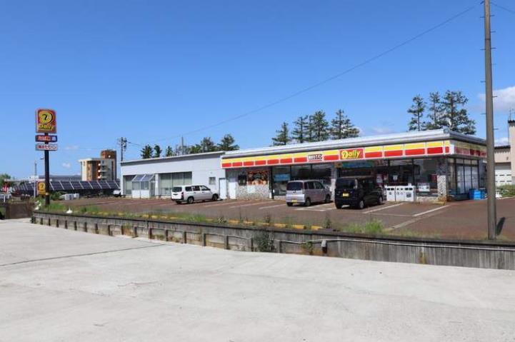 コンビニ　デイリーヤマザキ中之島店（コンビニ）まで550m