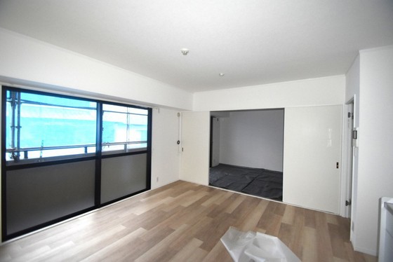 居室・リビング　広々リビング