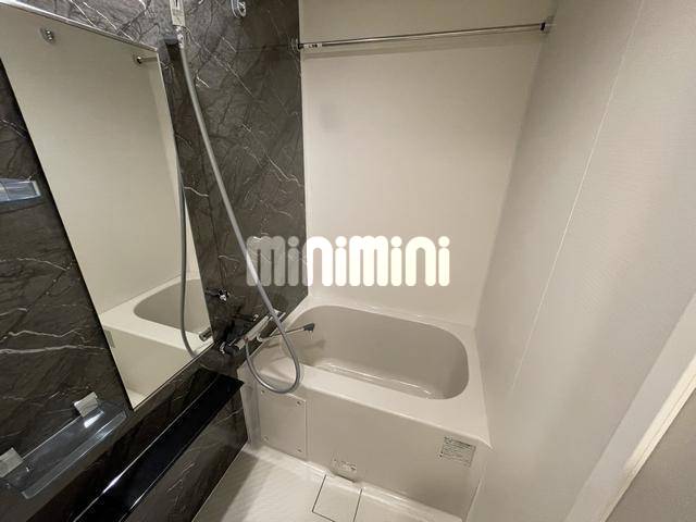 バス・シャワールーム　１１階同一間取り写真