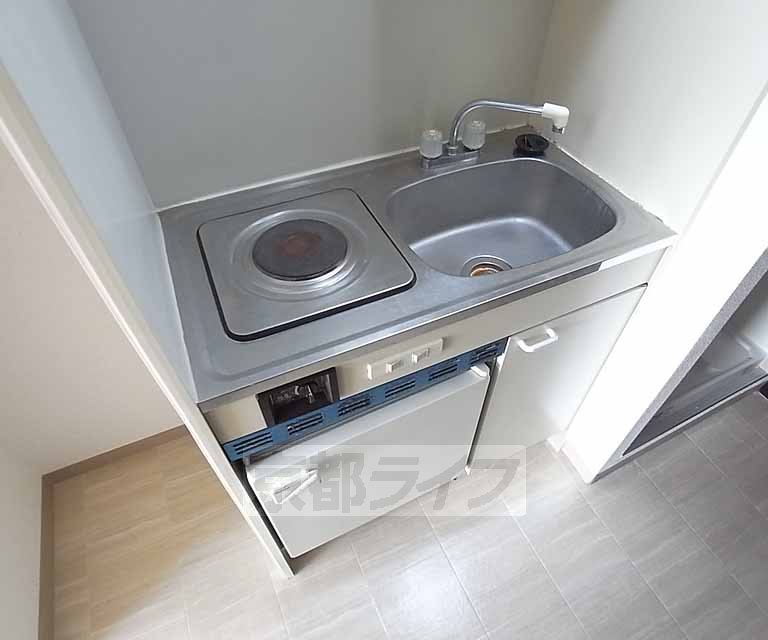 キッチン　シンプルなキッチンです。