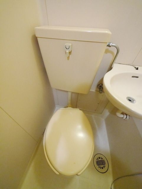 トイレ　★お部屋探しは株式会社タウンハウジング東京まで★