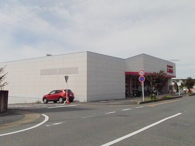 ショッピングセンター　ファッションセンターしまむら坂田店（ショッピングセンター）まで1307m