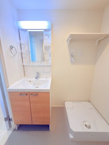 洗面設備　同シリーズ物件のモデルルーム写真になります