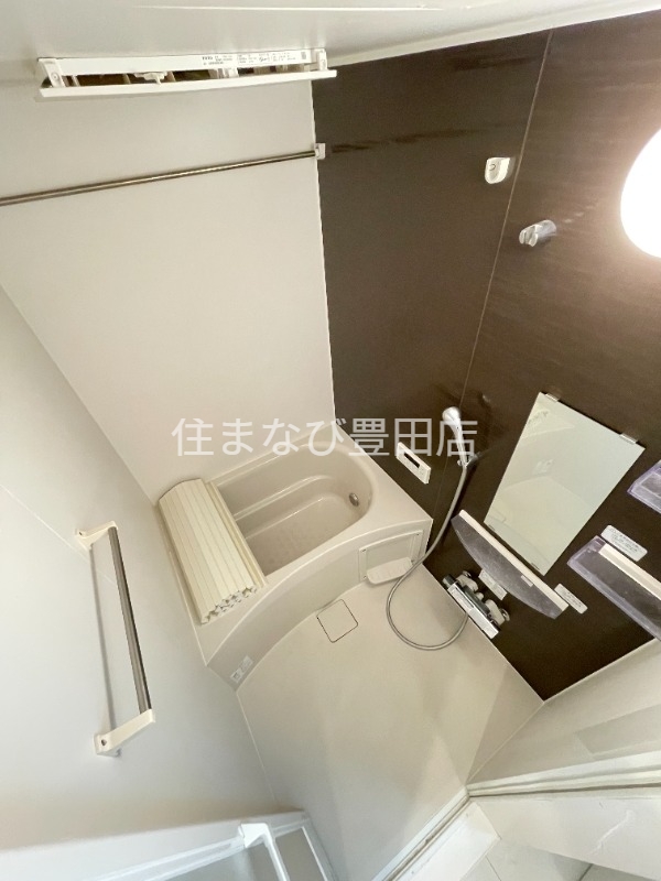 バス・シャワールーム　同型別部屋写真