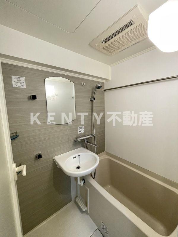 バス・シャワールーム　お風呂です