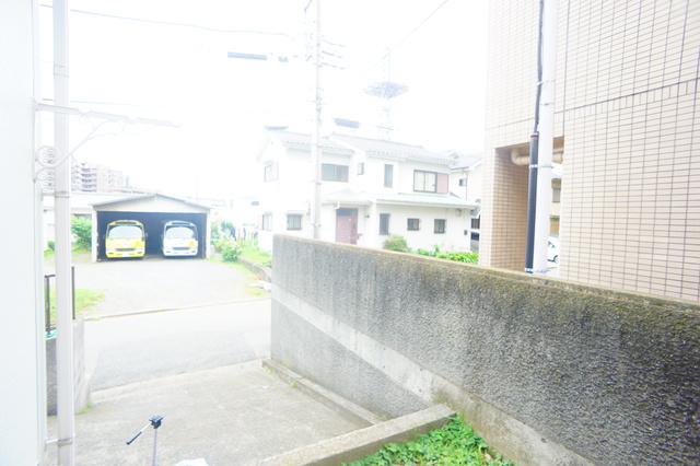 眺望　お部屋からの景色です♪圧迫感はありません！