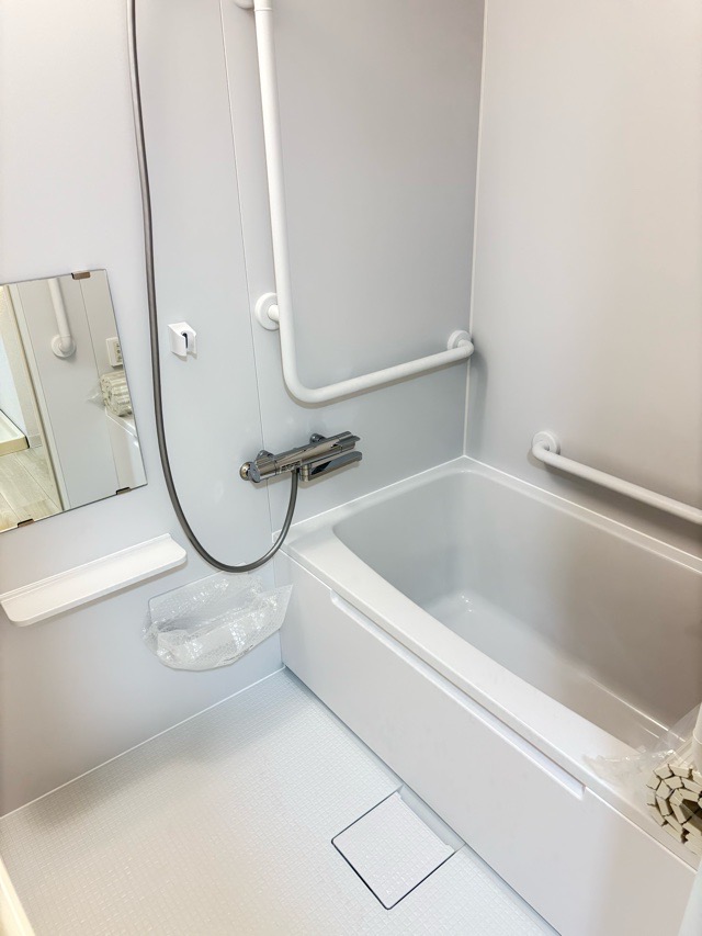 バス・シャワールーム　※同物件・別部屋のお写真です。