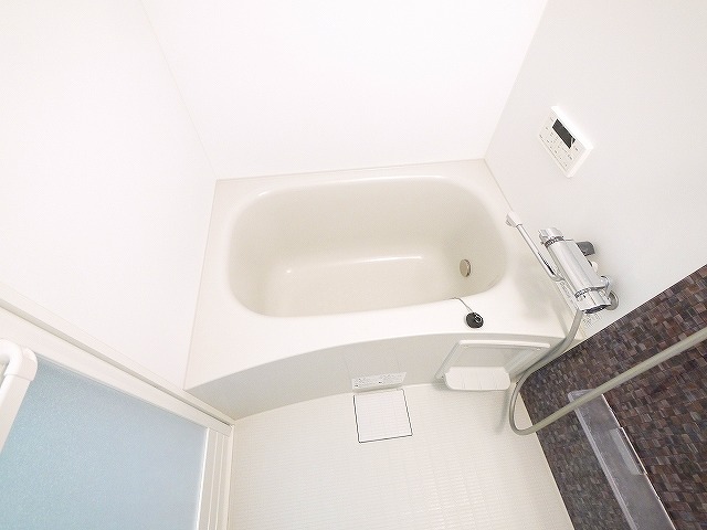 バス・シャワールーム　日々の暮らしに欠かせないお風呂です