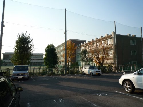 中学校　名古屋市立森孝中学校（中学校）まで1503m