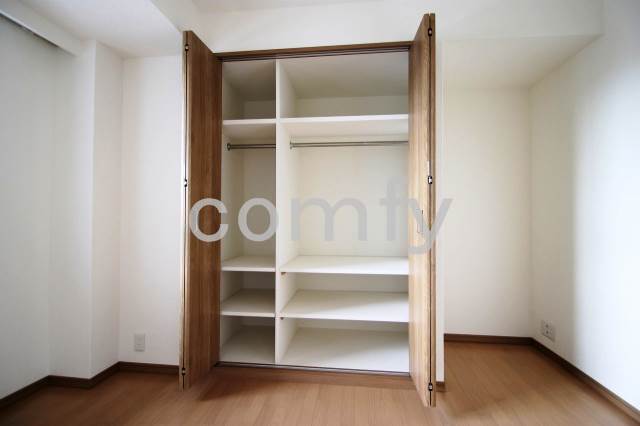 収納　クローゼット