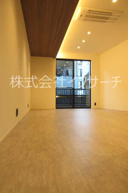 居室・リビング　2025年12月9日16時撮影