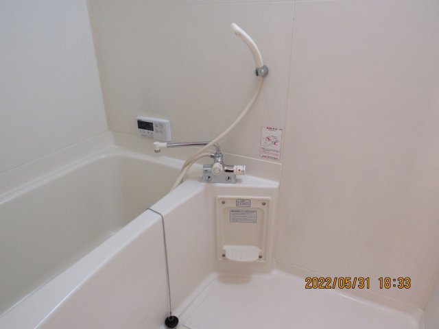 バス・シャワールーム　お風呂で日々の疲れを落としましょう