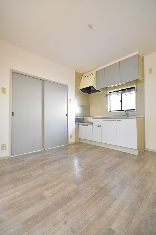 居室・リビング　お問合せはシティホーム海田センター　082-821-2227