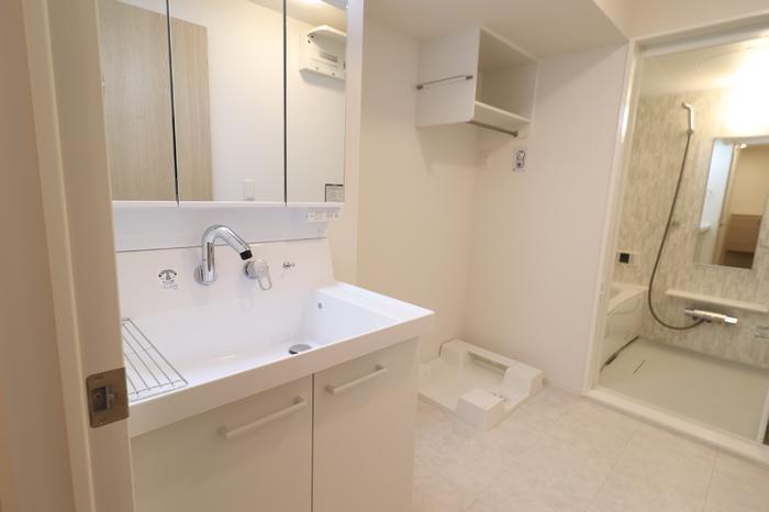 洗面設備　洗面化粧台