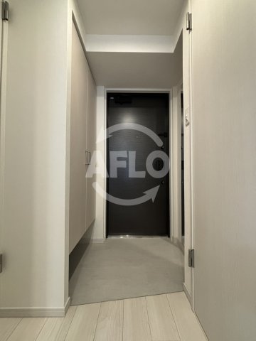 玄関　シーズンフラッツ梅田NORTH　玄関