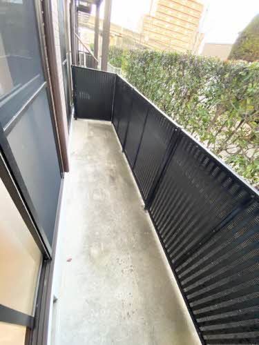 バルコニー　バルコニー