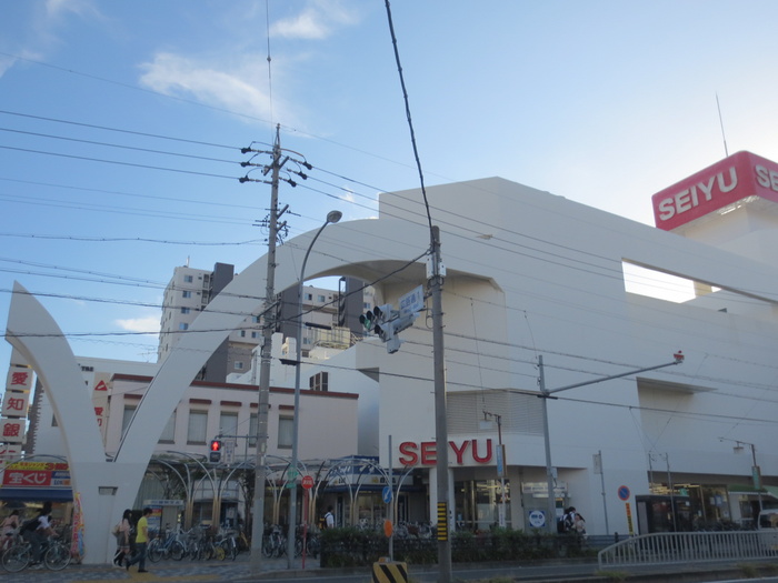 スーパー　西友御器所店（スーパー）まで898m