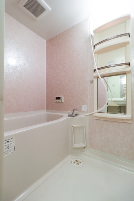 バス・シャワールーム　図面と現状に相違がある場合には現状を優先