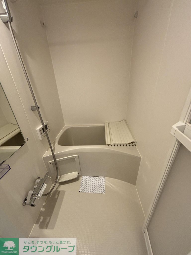 バス・シャワールーム　バス