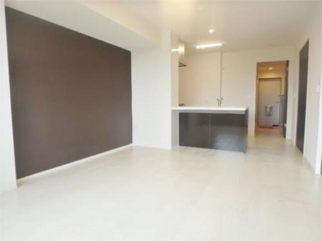 居室・リビング　日当たり良好