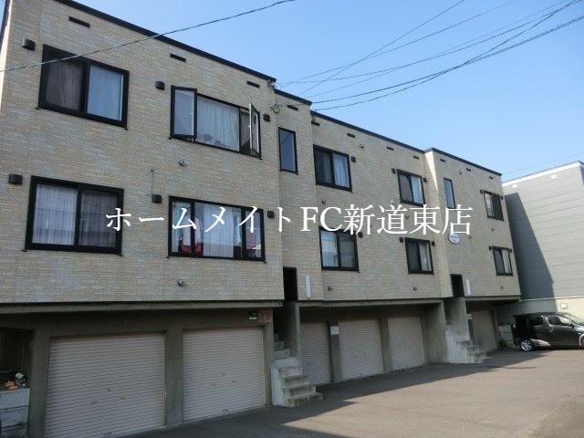 建物外観　外観写真