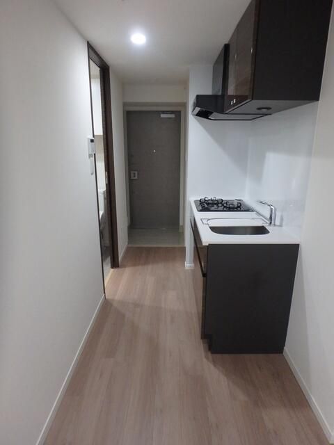 居室・リビング　ゆったりとしたリビングで憩いの空間…。