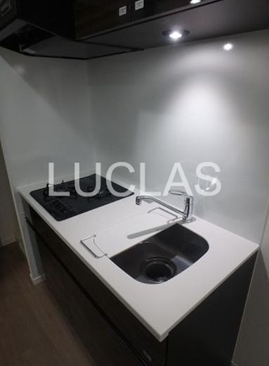 キッチン　幅を広くとったキッチンでお料理も楽しい♪