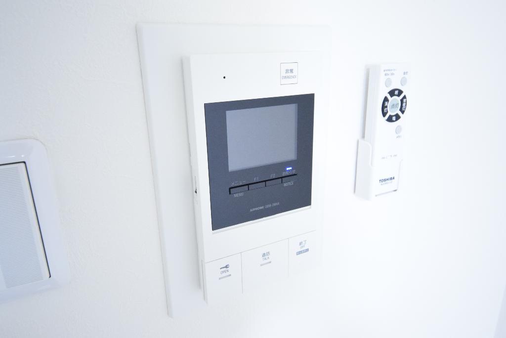 セキュリティ　カメラ付インターホン