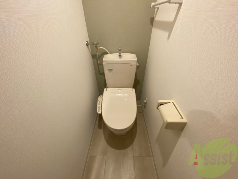 トイレ　ウォシュレット機能がついたトイレ。安心して使用できますね。