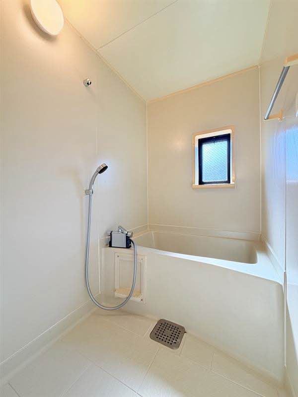 バス・シャワールーム　浴室