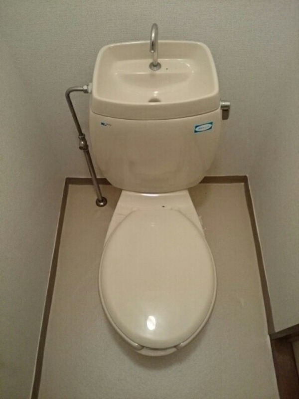 トイレ　図面と現状に相違がある場合には現状を優先