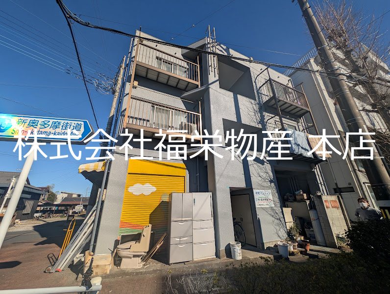 建物外観　外壁塗装済み