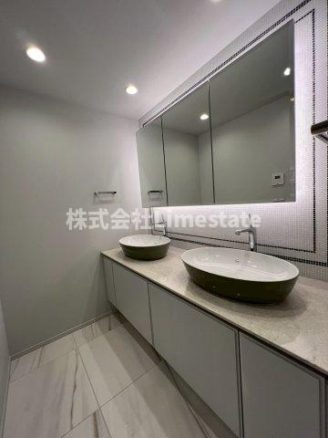 洗面設備　別部屋参考写真