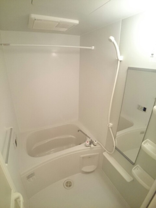 バス・シャワールーム　図面と現状に相違がある場合には現状を優先