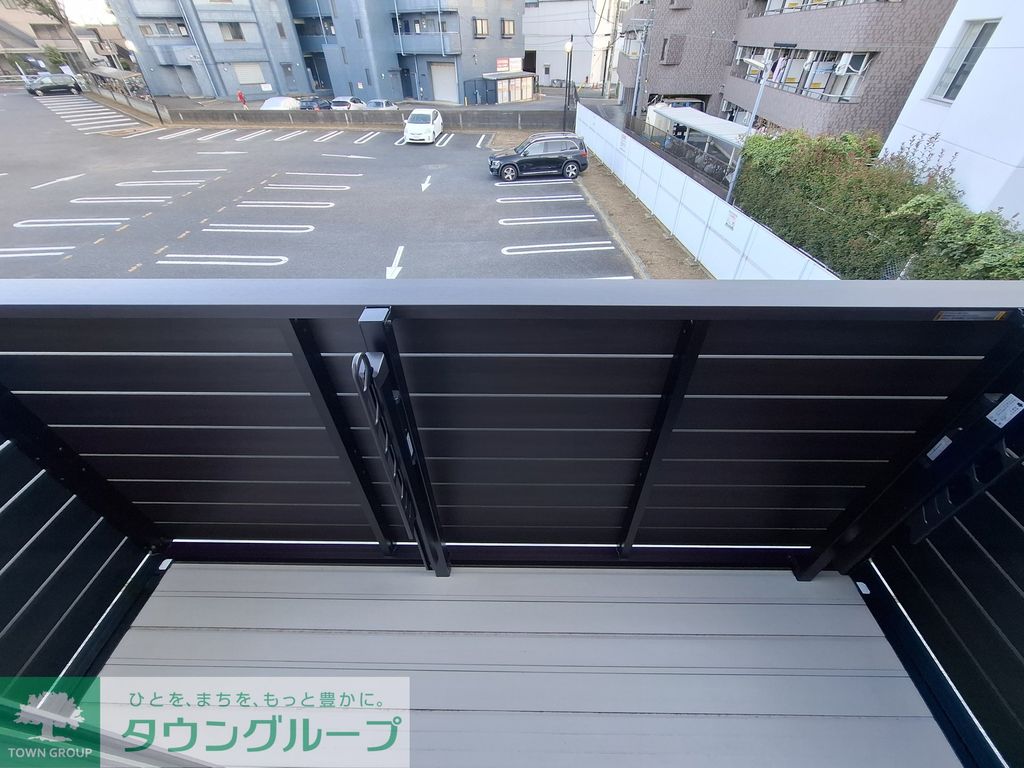 バルコニー　タウンハウジング仙川店まで♪