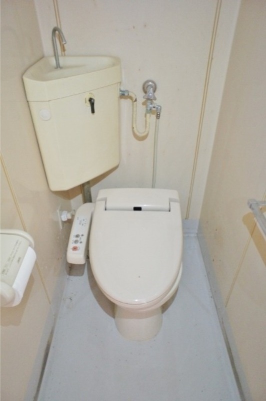 トイレ　図面と現状に相違がある場合には現状を優先