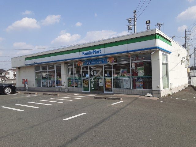 コンビニ　ファミリーマート 豊川上野店（コンビニ）まで334m