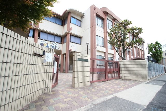 中学校　名古屋市立今池中学校（中学校）まで607m