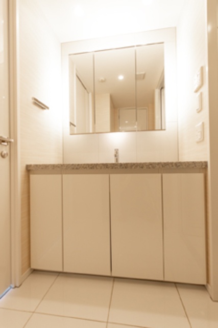 洗面設備　別部屋参考写真