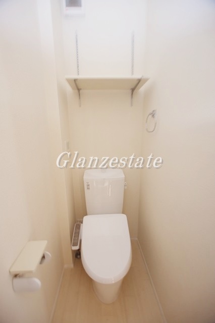 トイレ　☆温水洗浄便座完備☆