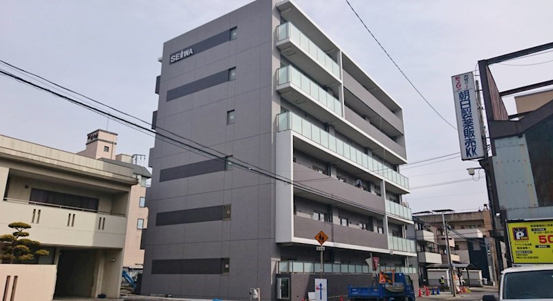 建物外観　RC造6階建