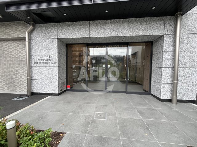 エントランス　エスリード新大阪ザ・プレミアEAST　エントランス