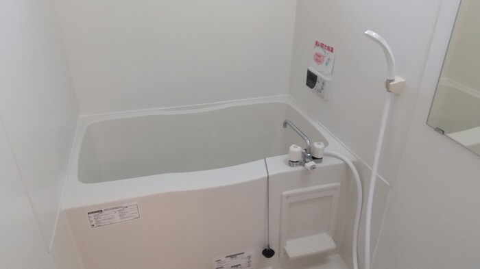 バス・シャワールーム　浴室