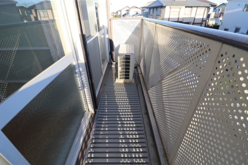 バルコニー　図面と現状に相違がある場合には現状を優先