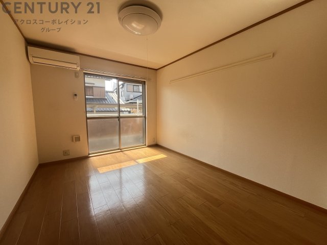 居室・リビング　エアコン付きで初期費用を抑えられます☆