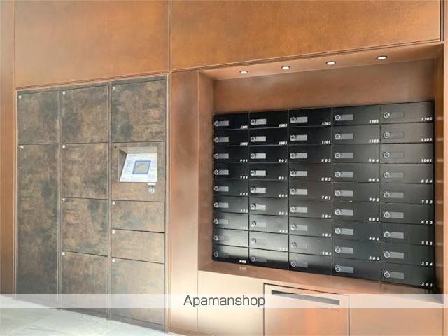 ロビー　ロビー