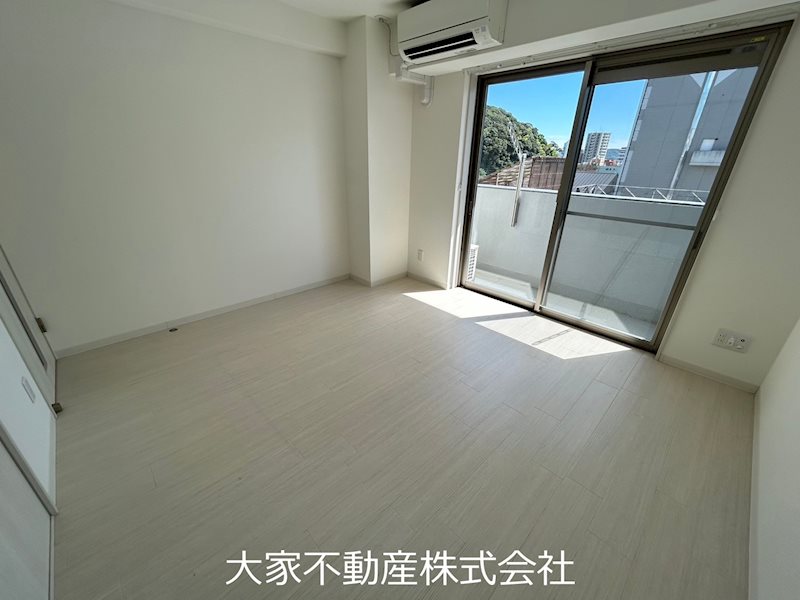 居室・リビング　※入居中につきイメージ。現況優先