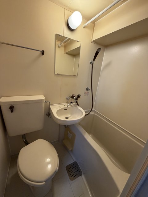 バス・シャワールーム