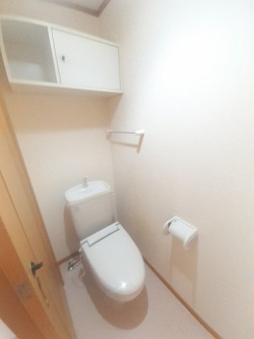 トイレ　ゆったりとした空間のトイレです