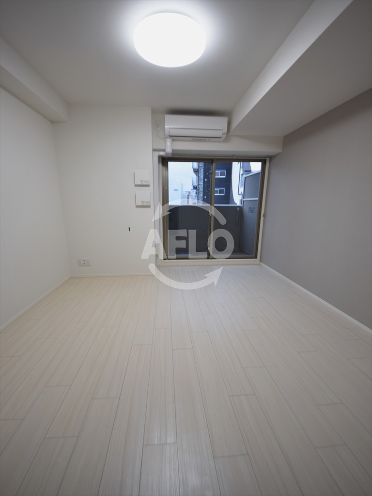 居室・リビング　TLRレジデンス本町WEST　リビング